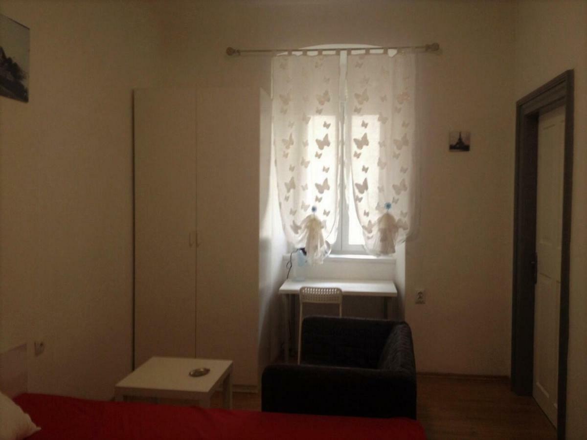 Studio Apartment Diana غييكا المظهر الخارجي الصورة